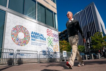 FMI: Latinoamérica crecerá más que la media este año, pero se resentirá en 2023