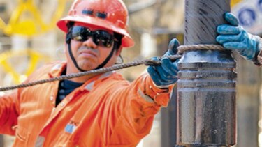Asociaciones incrementarán producción de petróleo