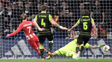 Atlético toma ventaja en la eliminatoria contra el Sporting