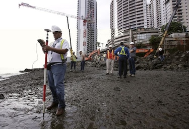 Inspeccionan obras en Paitilla