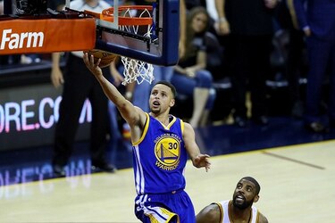 Cavaliers vencen a Warriors y obligan a séptimo partido