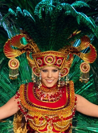Miss Panamá deslumbra en el desfile de trajes de fantasía