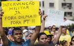 Cientos de miles de brasileños protestan contra Rousseff en Río de Janeiro