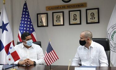 Panamá y Estados Unidos establecen fuerza de tarea para combatir el lavado de dinero y la corrupción