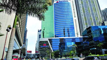 Centro bancario eleva la utilidad neta 5.8%