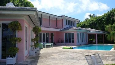 Derrumbarán mansión de Pablo Escobar en Florida