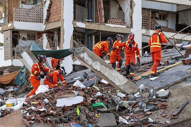 Cómo están los otros sitios de Venezuela golpeados por los terremotos que han quedado opacados por la magnitud de la tragedia en La Guaira