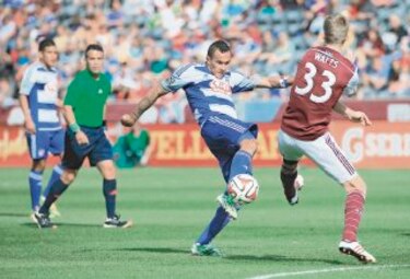 Blas Pérez da triunfo a Dallas