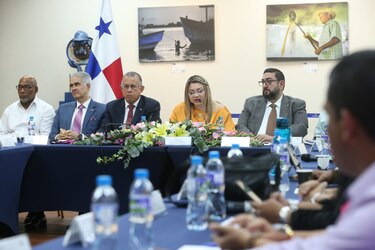 El sector empresarial se levanta de la mesa que analiza el salario mínimo