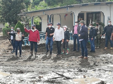 Laurentino Cortizo visita la zona de la tragedia; paso de barcos también se afectó por el clima
