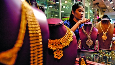 India mantendría compra de oro
