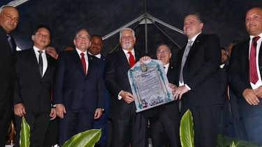 Expresidente  Pérez Balladares es declarado 'hijo meritorio' de la ciudad de Panamá