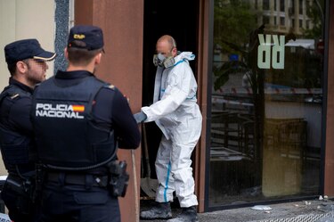 Cuatro heridos del incendio en un restaurante de Madrid siguen en la UCI