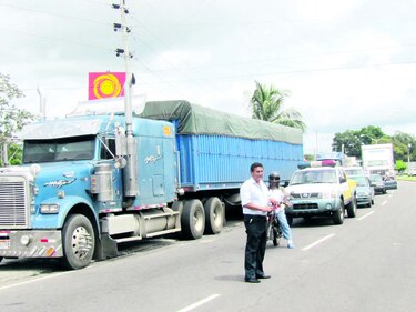 Centroamérica, ruta mortal de camioneros