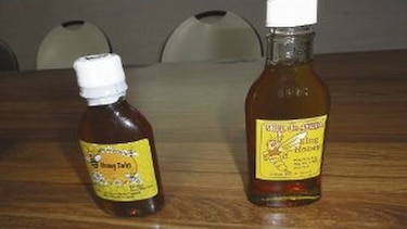 Denuncian venta de miel adulterada