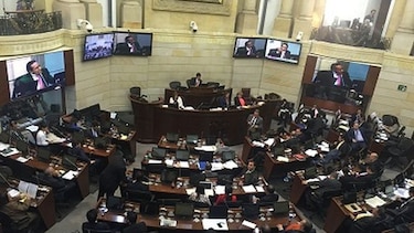 Senado da luz verde a plebiscito en Colombia