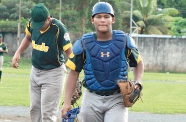 Coclé y Oeste,  por el pase a la final en el Rod Carew 