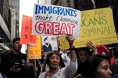 'Dreamers' celebran nuevo fallo judicial en Estados Unidos que los aleja de la deportación