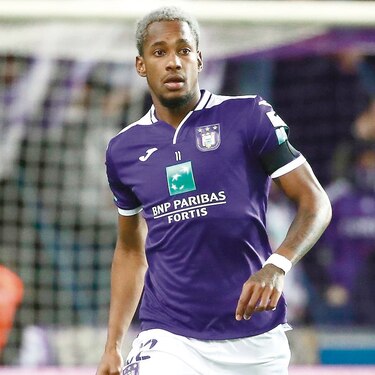 El Anderlecht, del panameño  Murillo, quedó en el Grupo B