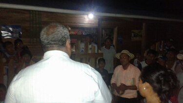 Manifestantes liberan al gobernador de Bocas del Toro