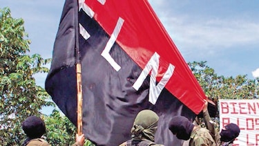 ELN dice que guerrillero que atentó contra escuela policial en Bogotá se inmoló