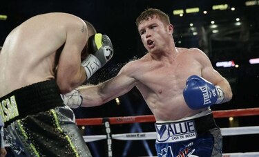 Álvarez sufre lesión en pulgar y no peleará más este año