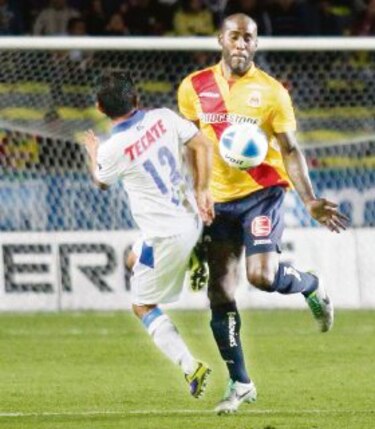 Felipe Baloy debuta con derrota en el Morelia