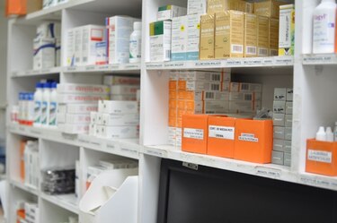 Acuerdan campaña sobre deberes de funcionarios encargados de compras
