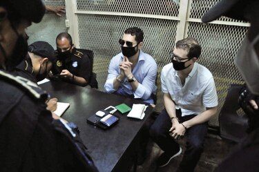 Así es la vida de privilegios de Ricardo Alberto y Luis Enrique Martinelli Linares, en la cárcel de Guatemala