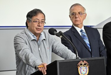 Ataque de disidencias deja seis soldados muertos y siete desaparecidos en Colombia