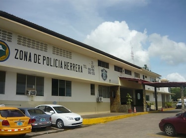 El cuartel de Policía que pasó de ser obra pública a obra secreta