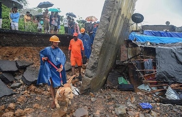 Al menos 15 muertos al desplomarse un muro tras fuertes lluvias en India