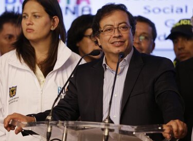 Procuraduría colombiana impugna medida que restituyó a Gustavo Petro