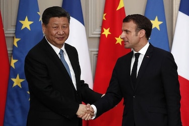 Francia quiere que China apoye cambios mundiales