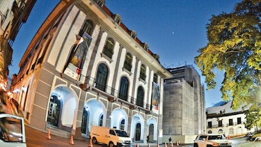 Cuatro sellos postales para conmemorar los 500 años