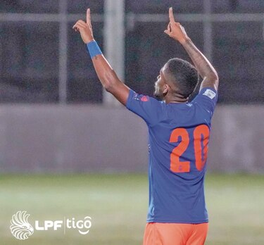 Atlético Chiriquí y Potros se meten de lleno en la pelea
