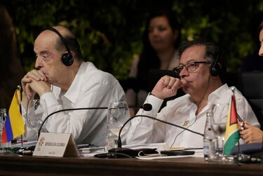 Petro acusa a su excanciller de urdir un ‘acto de venganza bárbaro y canalla’ en su contra
