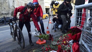 Autor del atentado de Estambul sigue prófugo