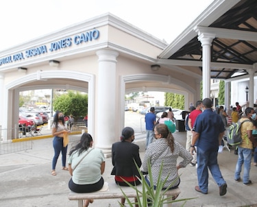 Siguen pendientes los equipos radiológicos en la CSS, pacientes sufren la espera en el Hospital Susana Jones Cano