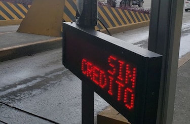 Tránsito aplica 162 multas en los corredores; un conductor debe mil 500 dólares en ‘panapass’