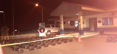 Tras operativo en playa Venao el Senan incauta 372 paquetes con presunta droga