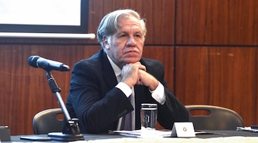 Luis Almagro condena detención por parte de Venezuela de barcos de Guyana