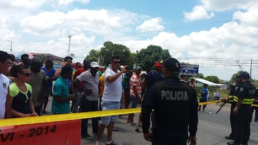 Cubanos cruzan la frontera hacia Costa Rica pero son interceptados
