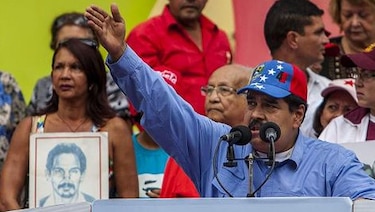 Maduro fustiga visita de ex presidentes a Venezuela