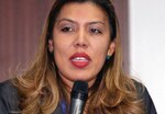 Proceso de capacitación de los educadores, bajo críticas