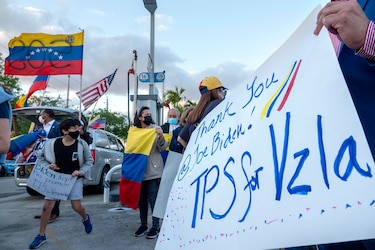 Migrantes piden clemencia a Trump al vencer el TPS para 60,000 hondureños y nicaragüenses