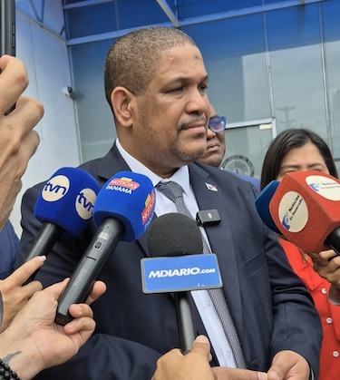 Caso Ifarhu: director se constituye como querellante en investigación por auxilios económicos en la gestión de Meneses