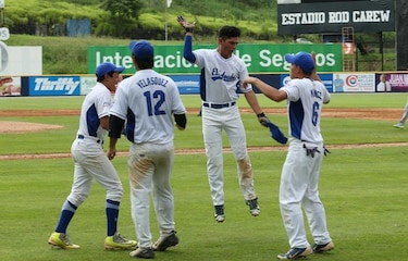 Panamá cae ante El Salvador y queda sin opción al título