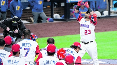 Dominicana aprieta