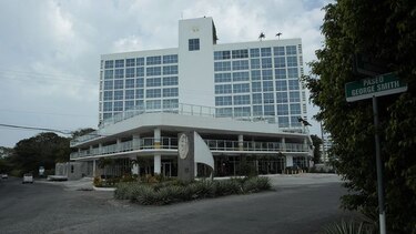 Caja de Ahorros y un secuestro hotelero